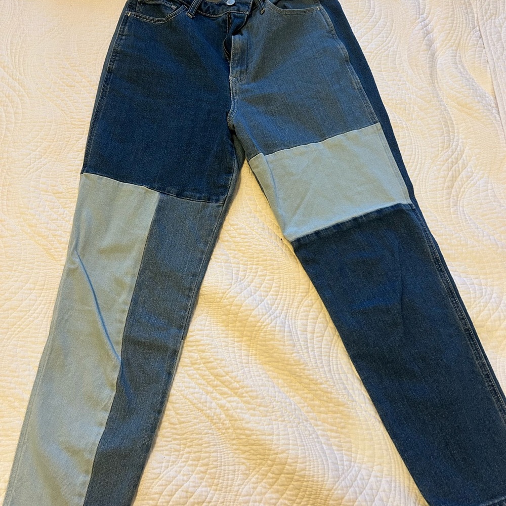 Colorblock Denim Jeans - Picture 2 of 4
